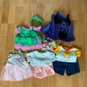 Build-A-Bear wardrobe 5 outfits and hair bows